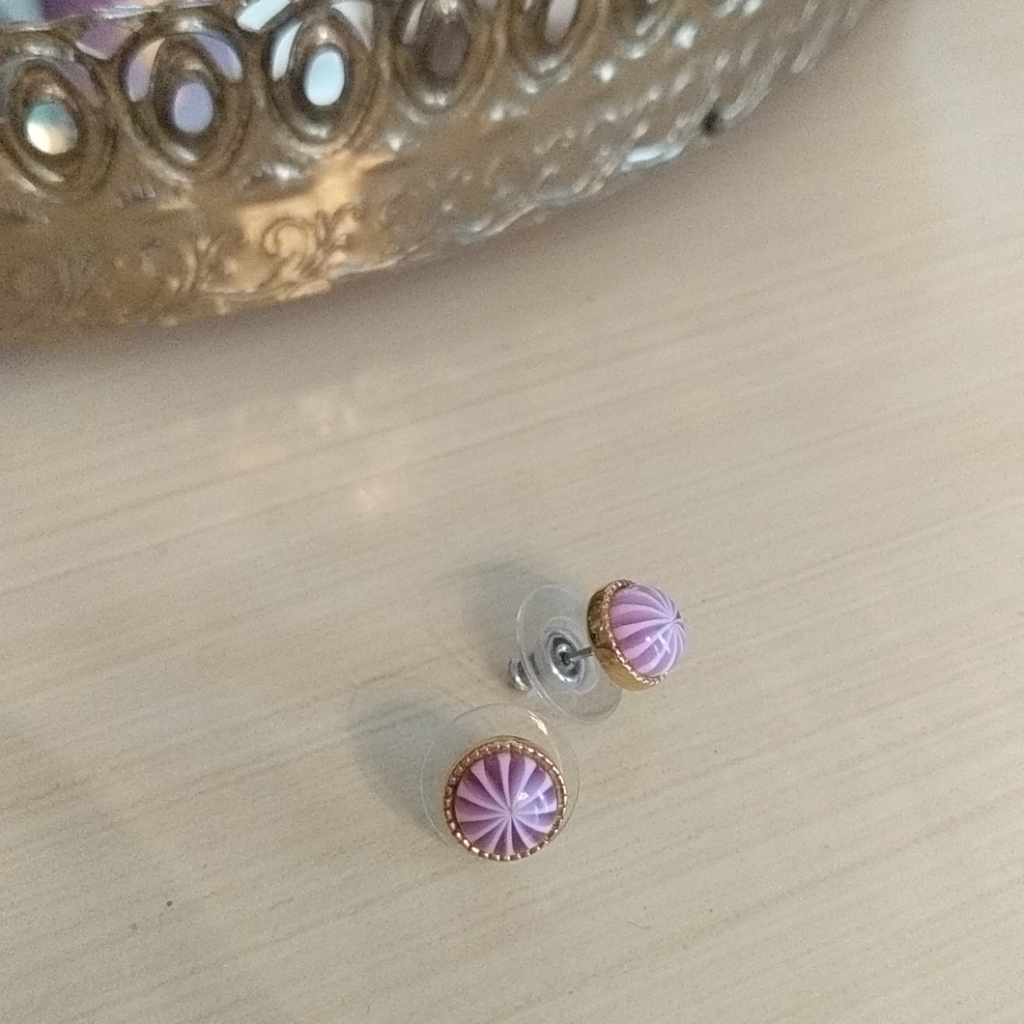 Purple Studs